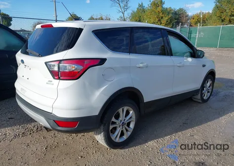 2017 Ford Escape Se z USA, uszkodzony, nr VIN 1FMCU0GD6HUE04446